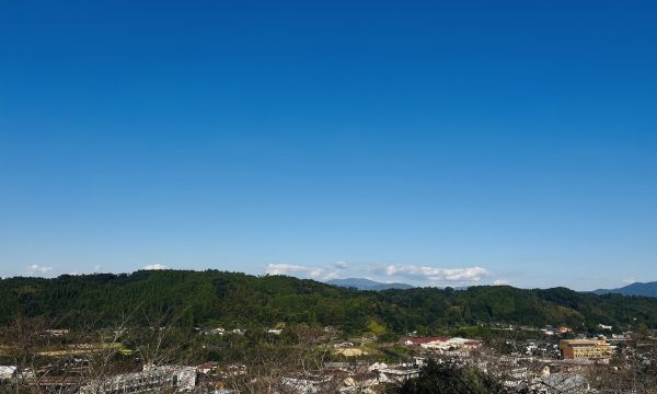 雄大な自然景観が望める岩川